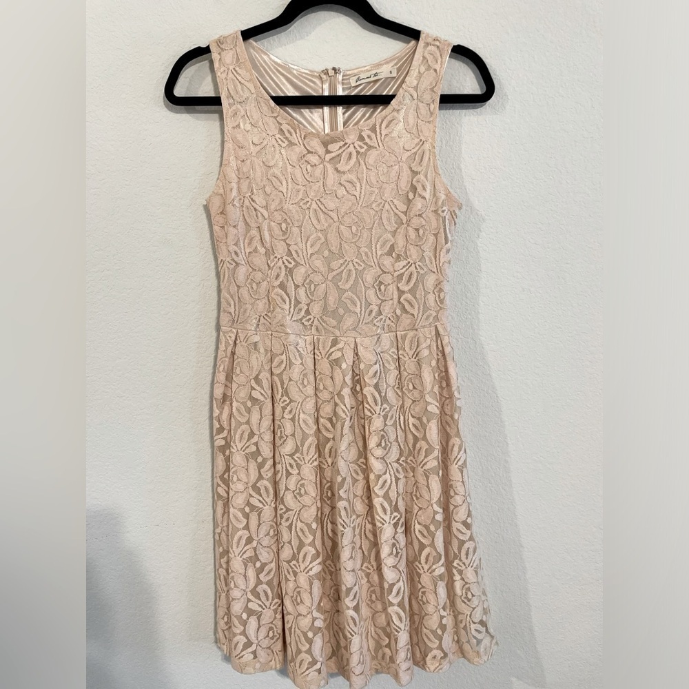 Anthropologie Comme Toi Women’s Dress Small Pink Ditsy Floral Lace Girlhoodcore
